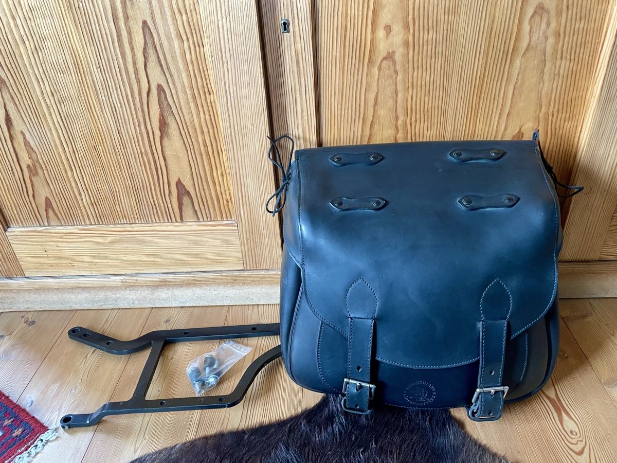 Borse: Satteltasche Lejonkulan mit Harley Halterung – Usato da Samedan venduto da Freeraida