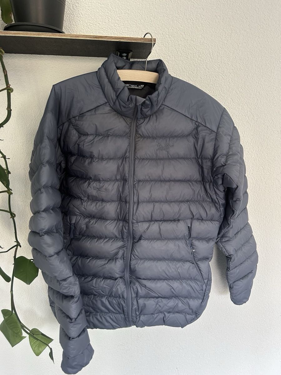 Arcteryx Giacche: Arcteryx Jacke M – Nuovo (secondo la descrizione) da Bern venduto da pau_frh2