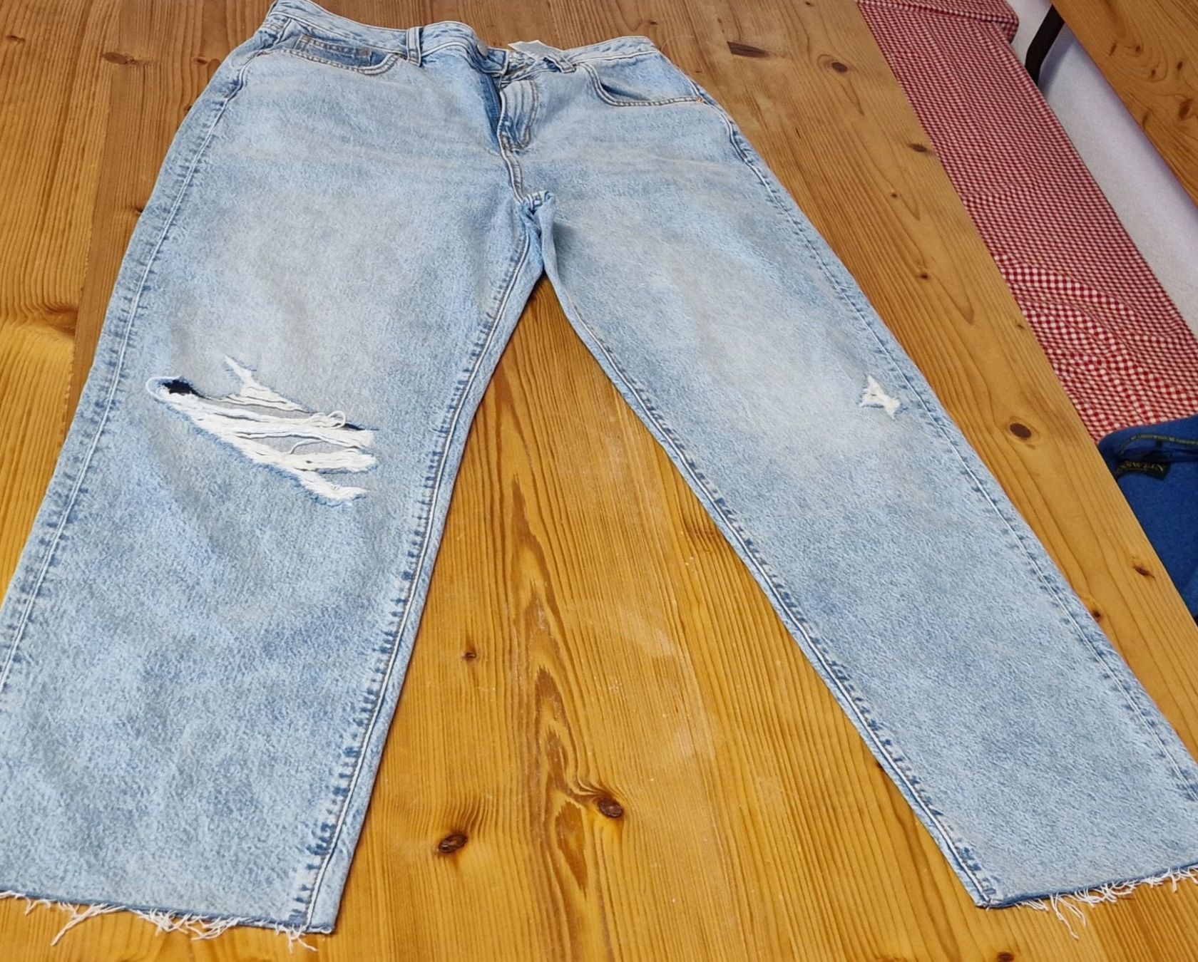 C&A Jeans: Jeans C&A gr 40 – Nuovo e nell'imballaggio originale da Chur venduto da car_5clc