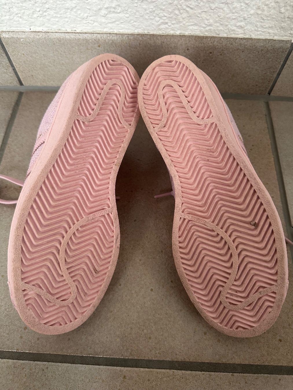 Adidas Scarpe da donna: Adidas Superstar Spezial Edition – Nuovo (secondo la descrizione) da Dagmersellen venduto da sniff64 2