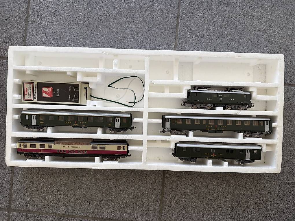 Lima Modellini di ferrovie: LIMA H0 SBB Modelleisenbahn Set – Usato da Muri AG venduto da cag733 3