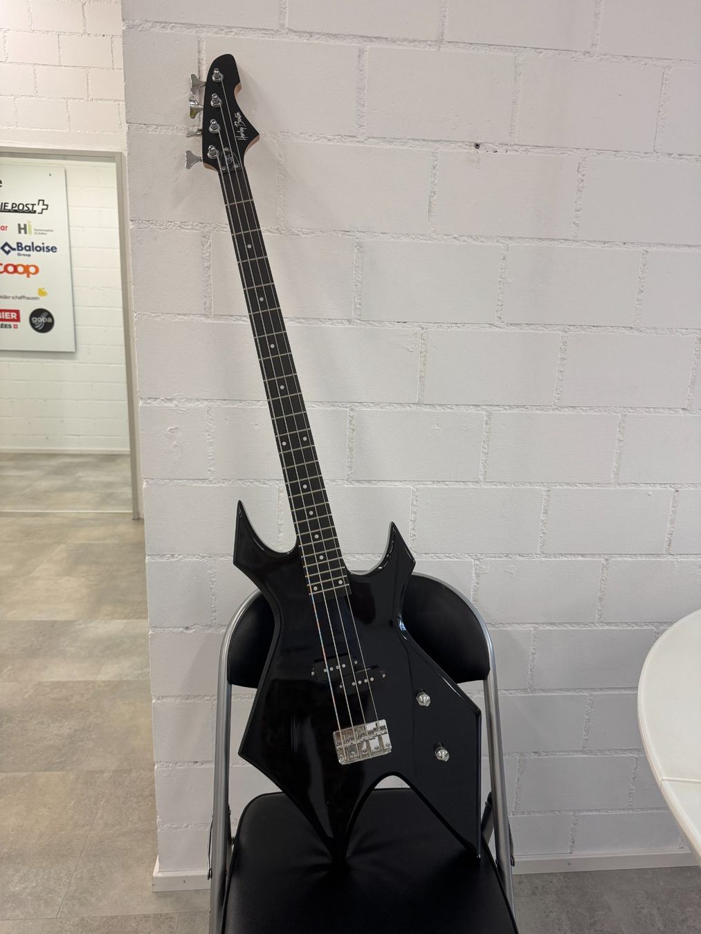 Strumenti musicali: Harley Benton E-Bass – Usato da Widnau venduto da BenkeGmbH