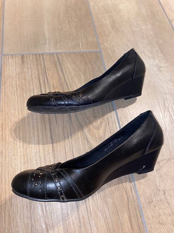 Graceland Damenschuhe: schwarze Ballerinas mit Absatz Gr. 38 – Gebraucht aus Hausen AG von corinne_g 2