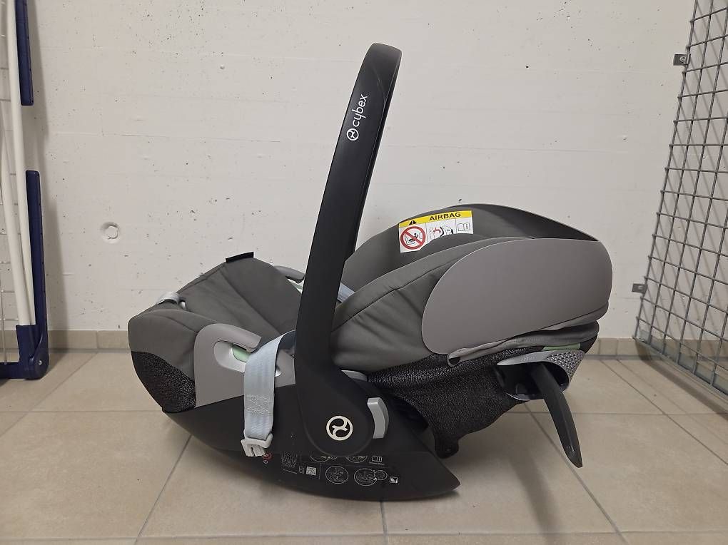 Cybex Auto-Kindersitze: Cybex Cloud T i-Size Plus mit Base T grau – Gebraucht aus Emmenbrücke von DA90 1