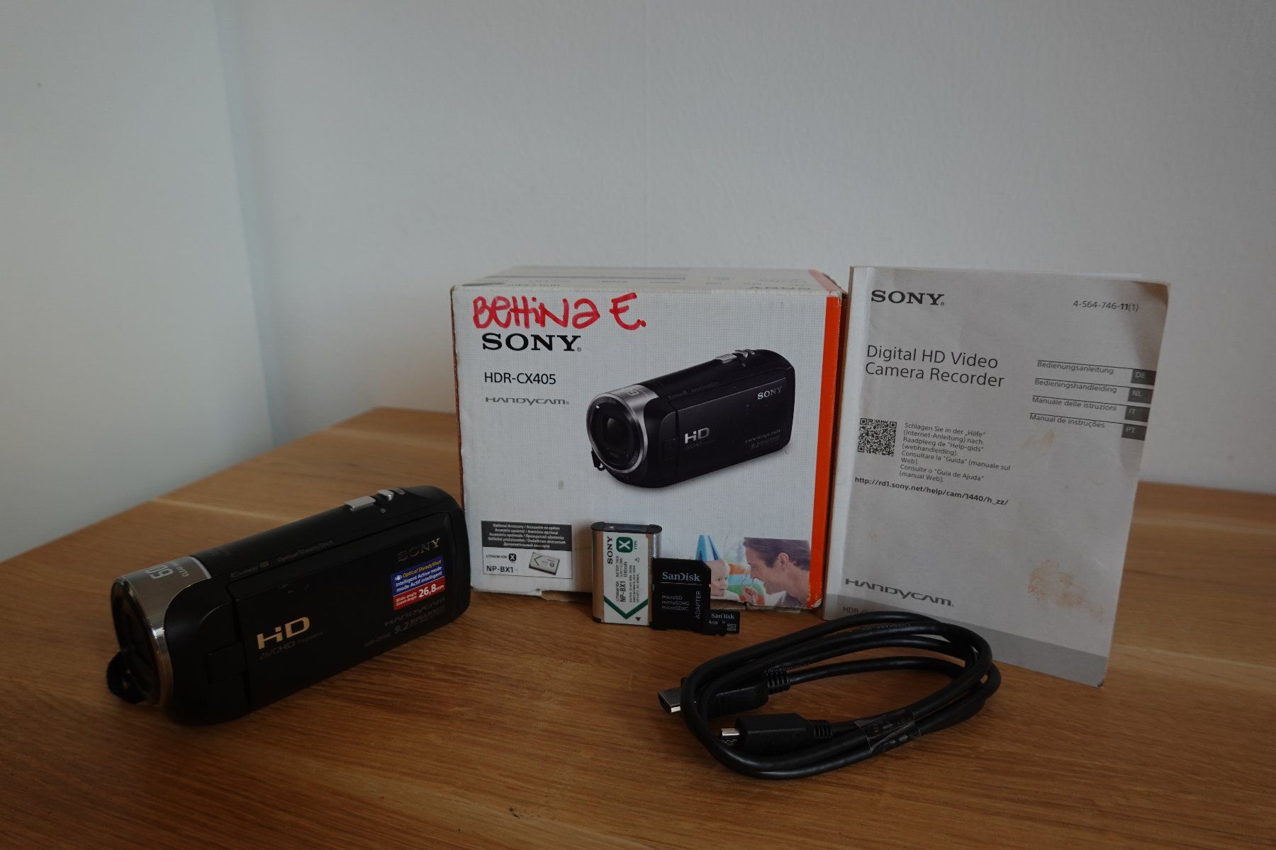 Sony Videocamere: Sony Handycam HDR-CX405 - Schwarz – Nuovo (secondo la descrizione) da Fribourg venduto da mar_9vlt 2