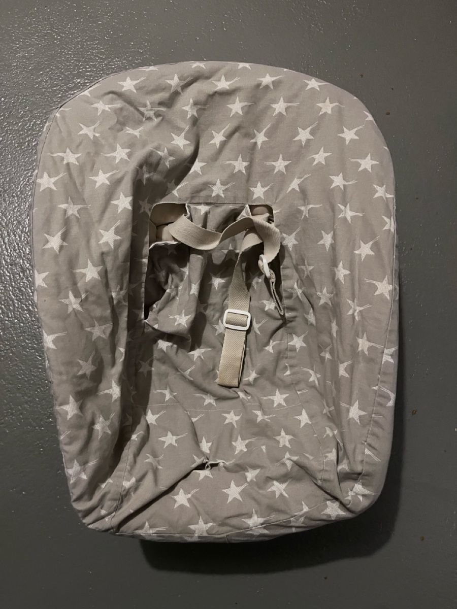 Stokke Wippen & Schaukeln: Tripp-Trapp Babyschale Aufsatz – Gebraucht aus Haslen AI von reb_mz6g