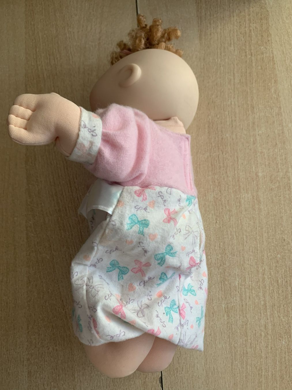 Puppen: Original Cabbage Patch Kid Puppe Mattel mit Kleid – Gebraucht aus Reinach BL von con_ync2 2
