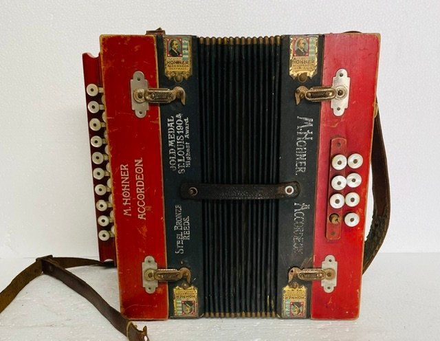 Hohner Strumenti musicali: Handharmonika M.Hohner Accordeon – Usato da Oberrieden venduto da Ket25 2
