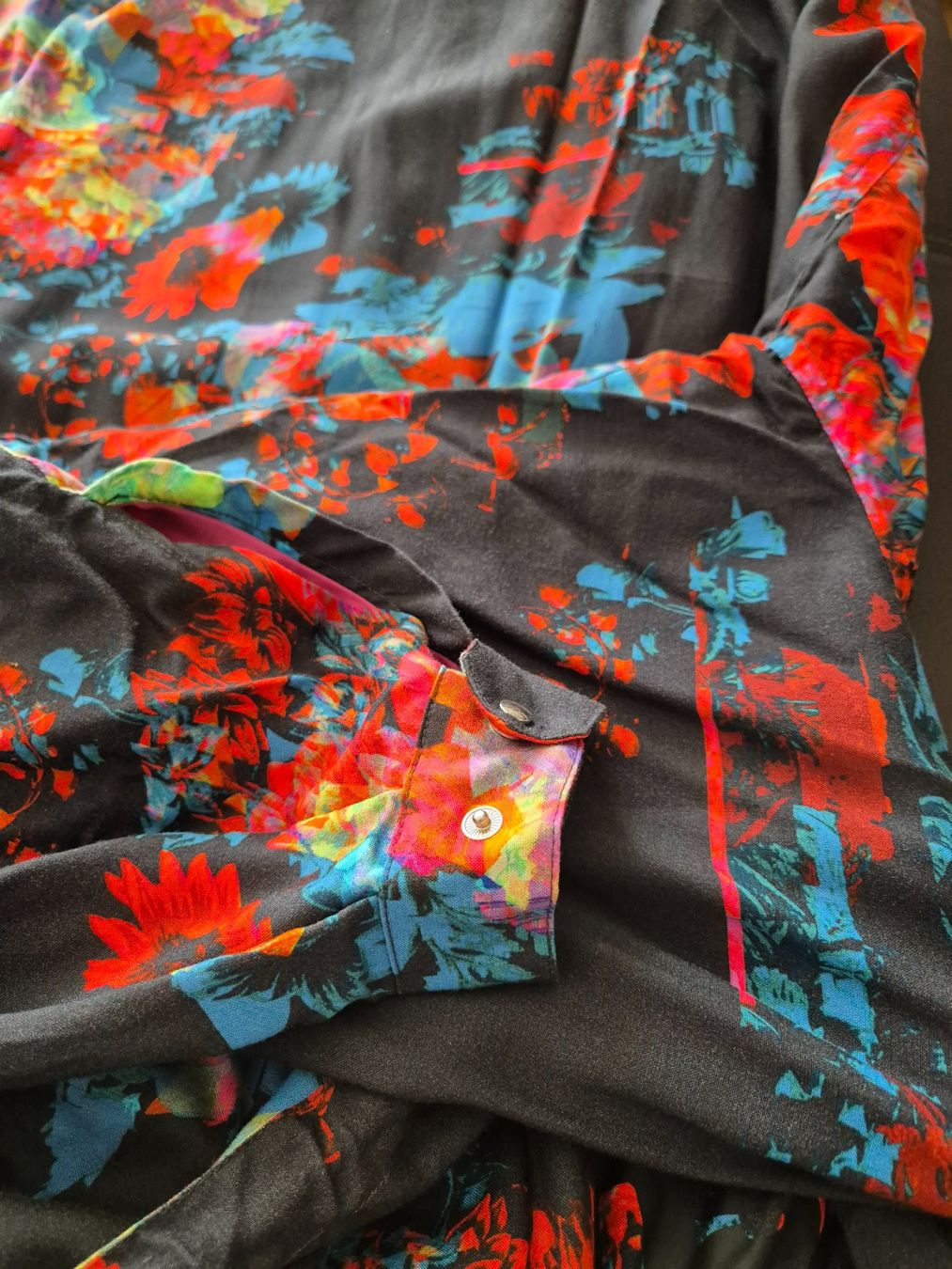 Diesel Giacche: Diesel Sommerjacke mit Blumenmuster – Usato da Langenthal venduto da baesa 6