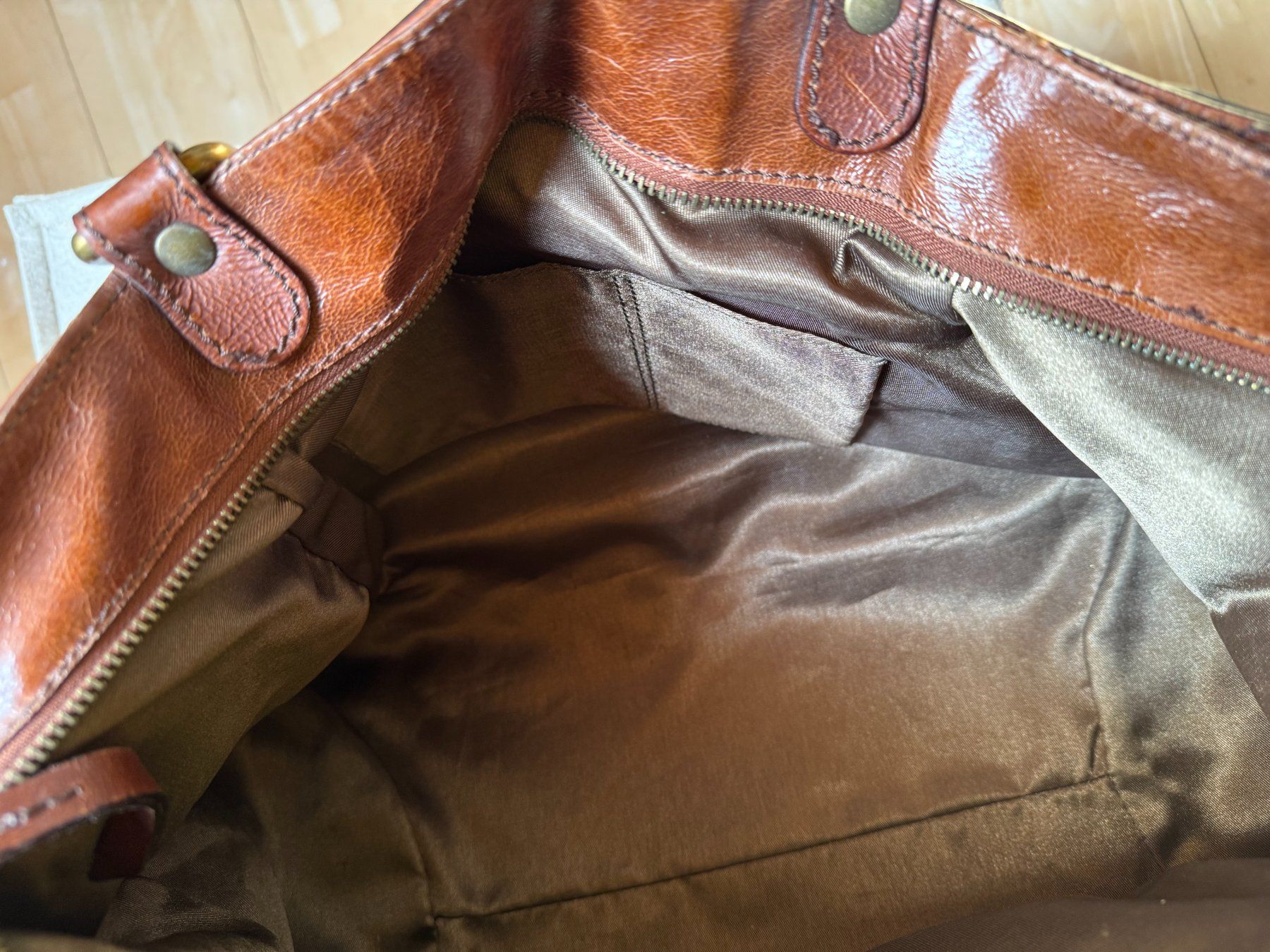 Taschen für Damen: Rehbraune Lederhandtasche – Neu (gemäss Beschreibung) aus Stäfa von Mofi8712 6