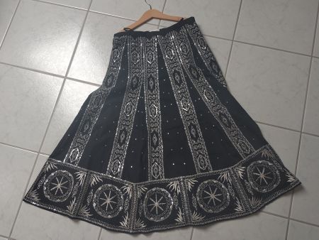 Hirsch Trachten- Rock schwarz mit Pailletten Gr. XS NEU