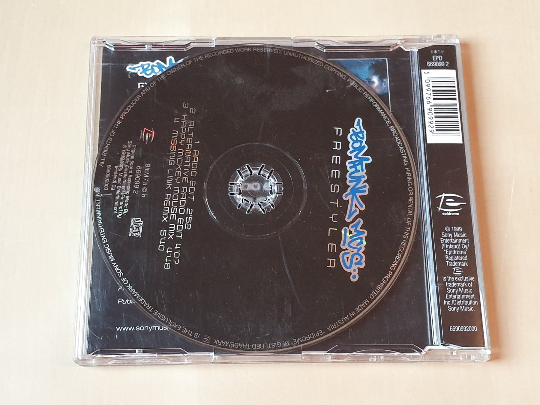 CD: Boomfunk MCs Freestyler – Usato da Stansstad venduto da collectorsshop 1