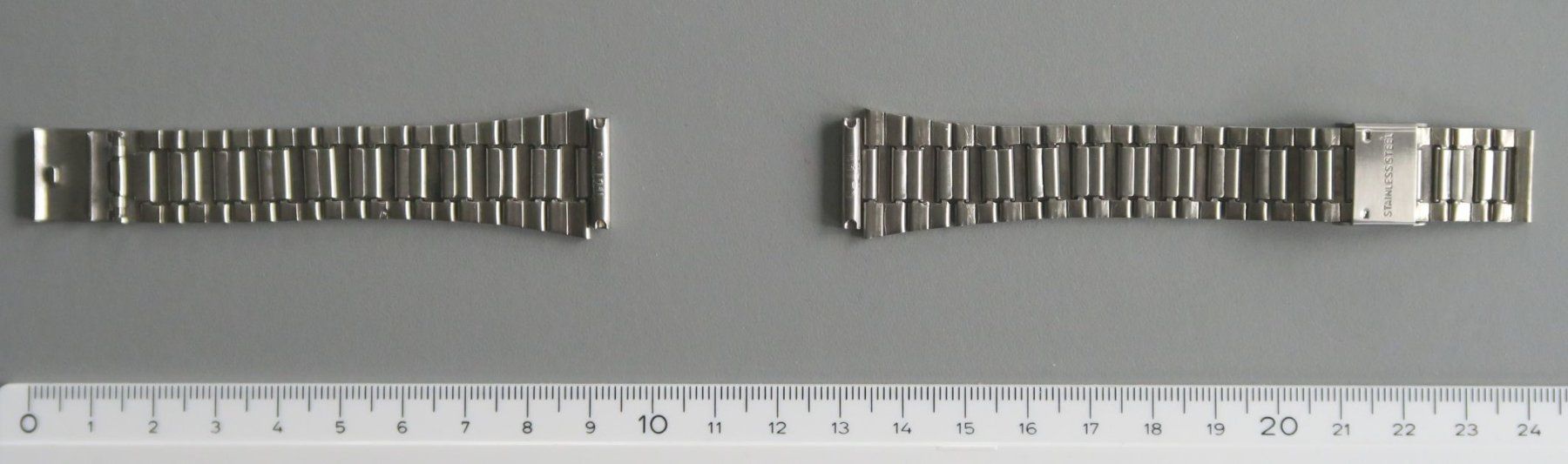 Bracciali & Braccialetti: 🔝⌚Nr162 Metall Uhrenband 18mm – Nuovo (secondo la descrizione) da Teufen ZH venduto da bee50two 1