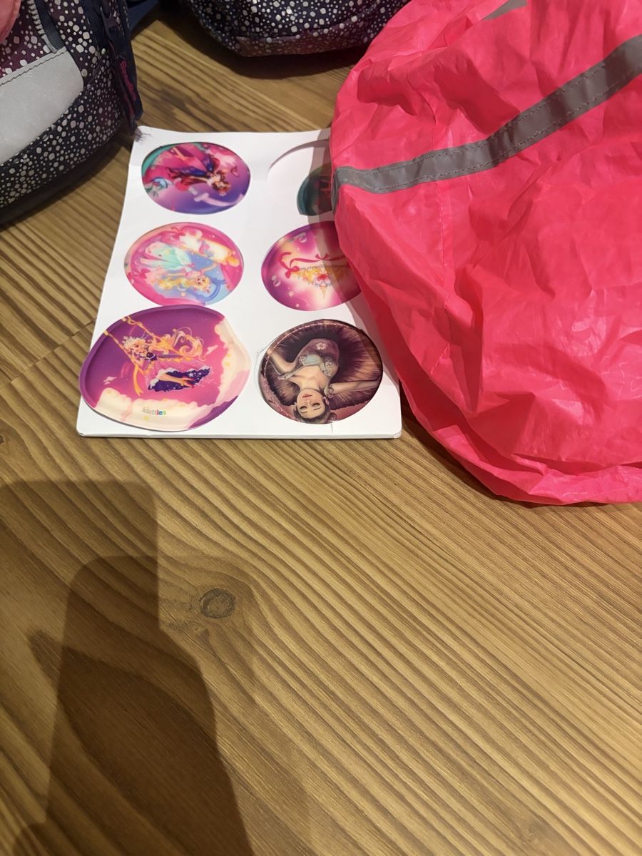 Ergobag Kindertaschen: Ergobag Bärlaxy Glow – Gebraucht aus Vilters von 5111984 1