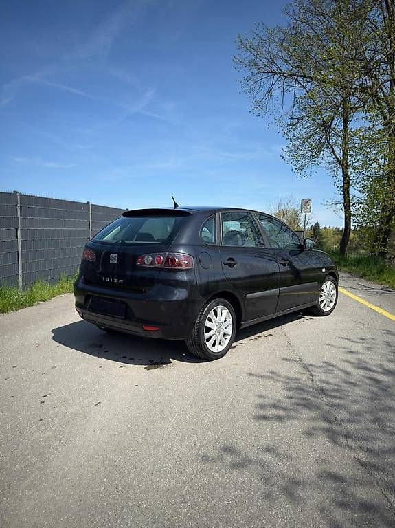 Automobili: Seat Ibiza 1.4 – Usato da St. Margrethen SG venduto da 0349uilzaf 1