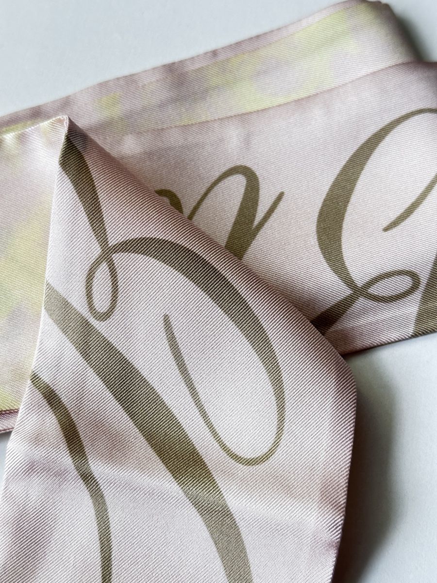 Foulard & Sciarpe: Burberry Seidenschal – Nuovo (secondo la descrizione) da Basel venduto da J.A_Quality4U 3