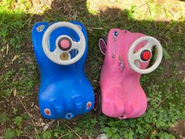 Bobby Car rosa und blau jeweils mit passendem Anhänger