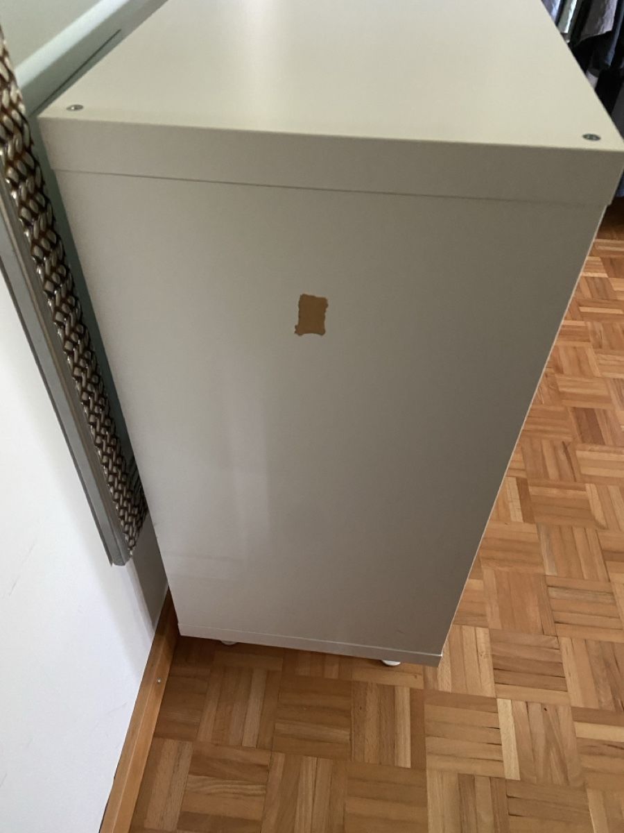 Schränke: Kinderkleiderschrank – Gebraucht aus Suhr von 000SF000 3