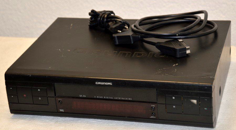 Grundig Aufnahmegeräte: Videorecorder Grundig GV26  VPS magnétoscope – Gebraucht aus Collonges von arashee 1