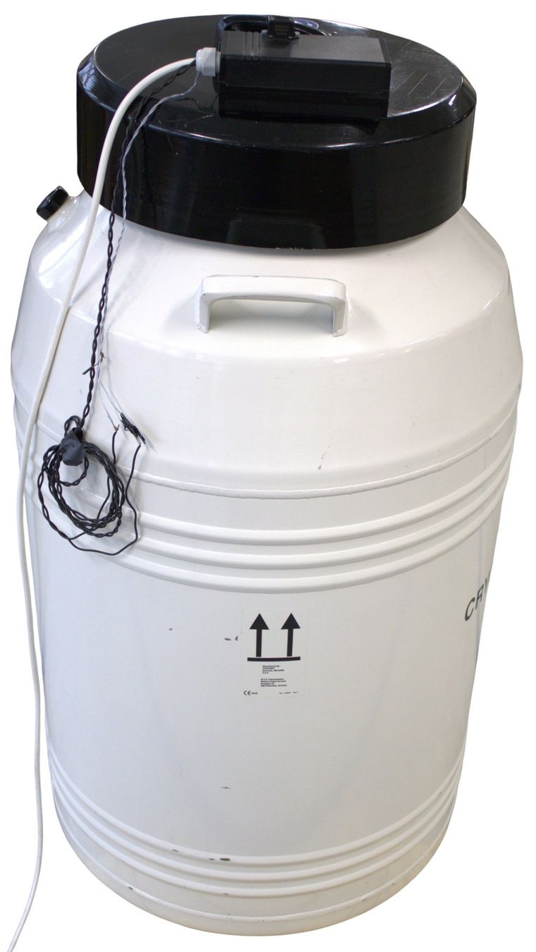 Tutte le macchine: MVE | CryoSystem 4000 | Cryogenic Storage Dewar | Powers On – Usato da Reinach BL venduto da Re-LifeAG_Labor2 2