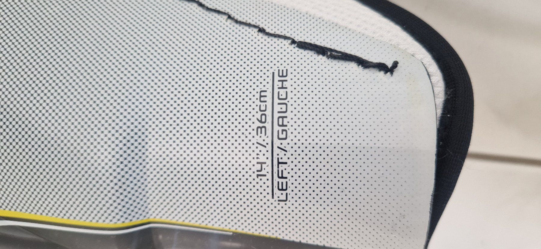 Bauer Protezioni & Imbottiture: Eishockey Schienbeinschoner Gr. 14"/... – Usato da Bonstetten venduto da RuteC 1