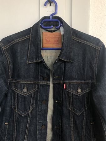 Schöne Jeansjacke Levis S/M Grösse 38