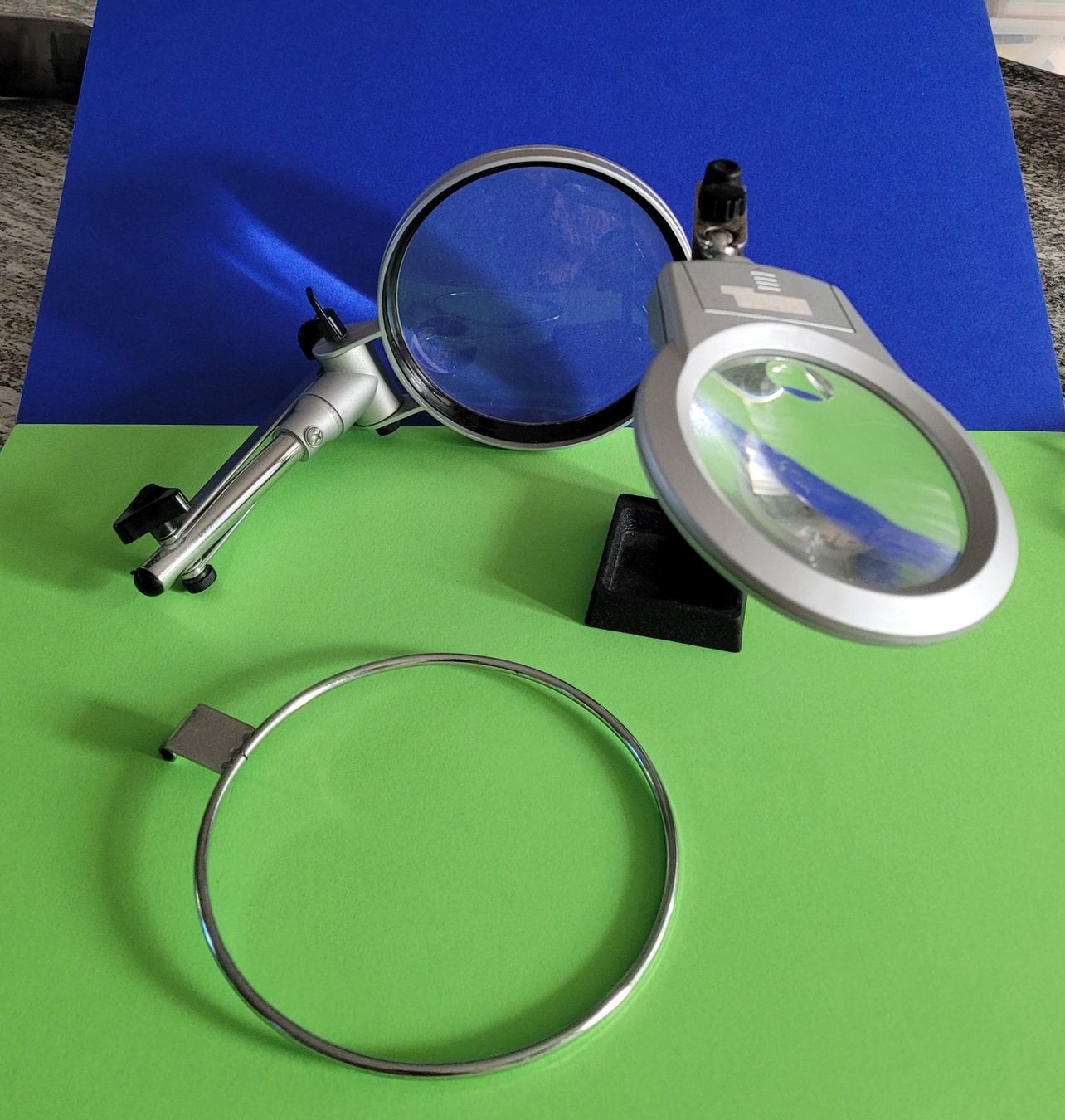 Sonstiges zu Optik: Profi Lupenleuchte mit Ständer, Werkstattlupe – Gebraucht aus Wohlen AG von 1000-Ideen 1