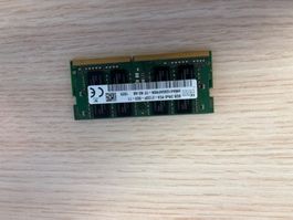 Barrette RAM 8 Go DDR4 PC4-2133P-SED11 neuve