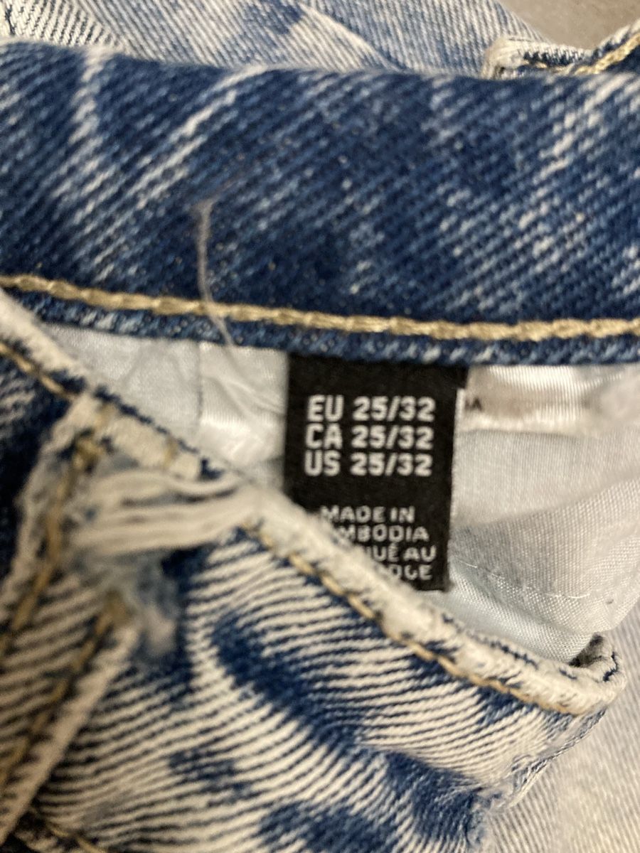 Vero Moda Jeans: Vero Moda Jeans Gr. 25/32 Stonewashed Mom-Fit – Gebraucht aus Dulliken von gab_jdr2 5