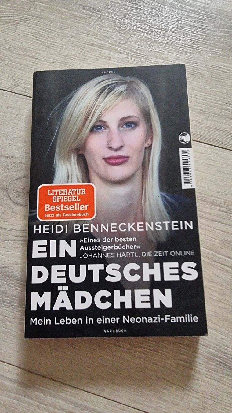 Libri: Heidi Benneckenstein: Ein deutsches Mädchen, Top Zustand – Usato da Wigoltingen venduto da Zuckerfee84