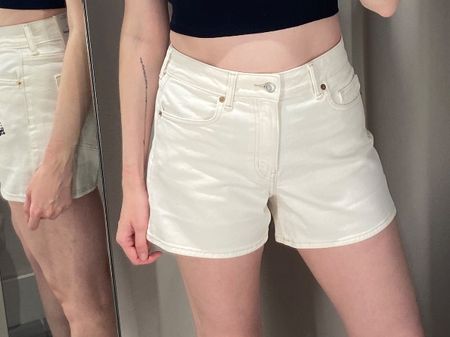 H&M off-white Denim Shorts, Size EUR 38