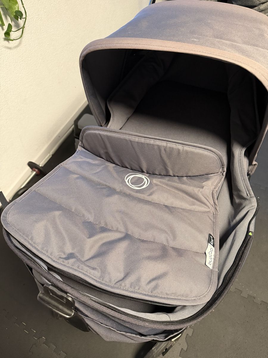 Bugaboo Carrozzine: Used Bugaboo Fox Stroller - Sehr guter Zustand  – Usato da Steinmaur venduto da VladRico 4