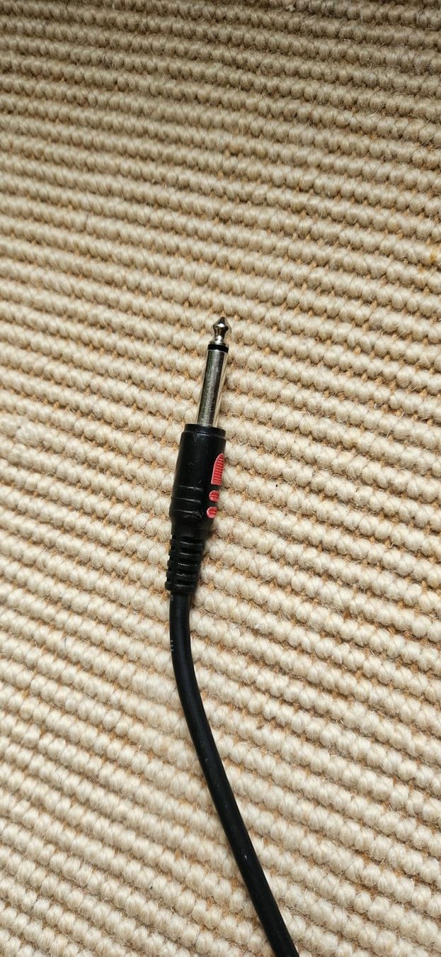 Microfoni: Numark wm200 wired mic. Leichte Gebrauchsspuren – Usato da Zürich venduto da leo_jm6p 2