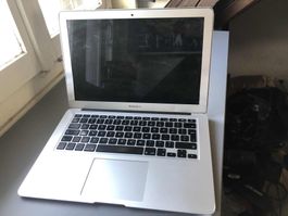 MacBook Air 13" (Early 2014, A1466)–Funktioniert–Kein Tonne