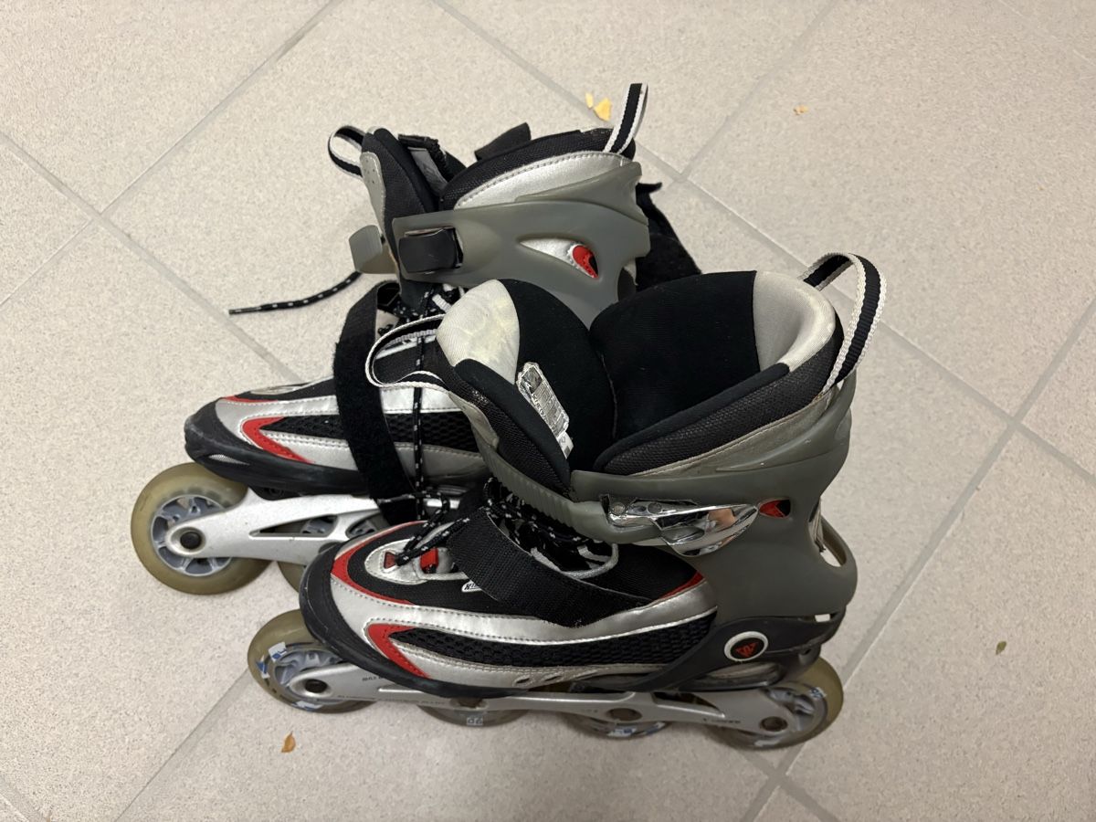 Inline-Skating & Rollschuhe: Rollerblades – Gebraucht aus Winterthur von Myworld