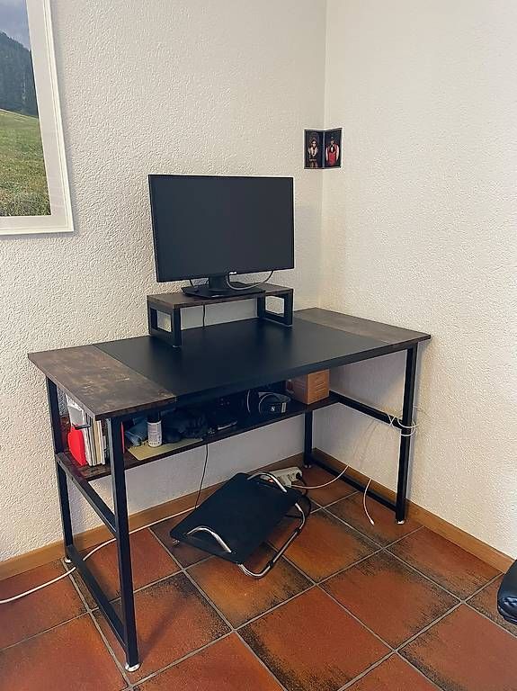 Scrivanie: Bureau – Usato da Rossens venduto da max_95hl 1