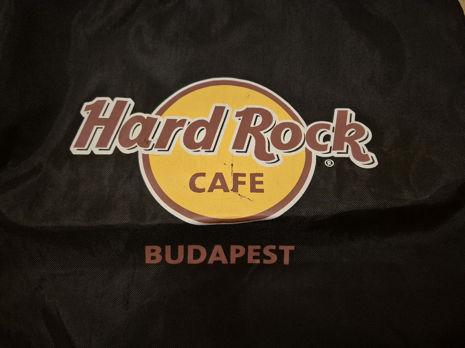 Borse: Hard Rock Cafe Budapest, Turnbeutel schwarz – Usato da Känerkinden venduto da melbaumg 3
