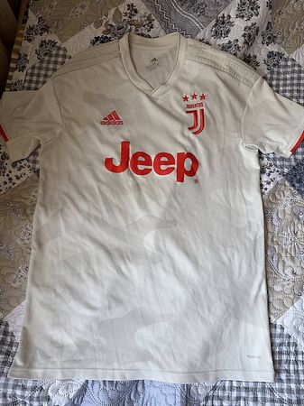 Maillot extérieur officiel de la Juventus  saison 2019/2020