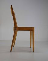 300 Stück robuste Horgen Glarus Stühle Stapelstühle (Miro?)