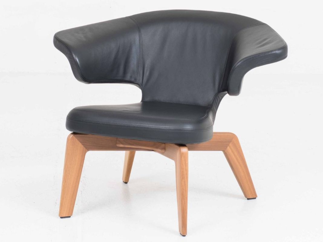 Classicon Poltrone: ClassiCon Munich Sessel von Sauerbruch Hutton – Usato da Zürich venduto da STUZH38