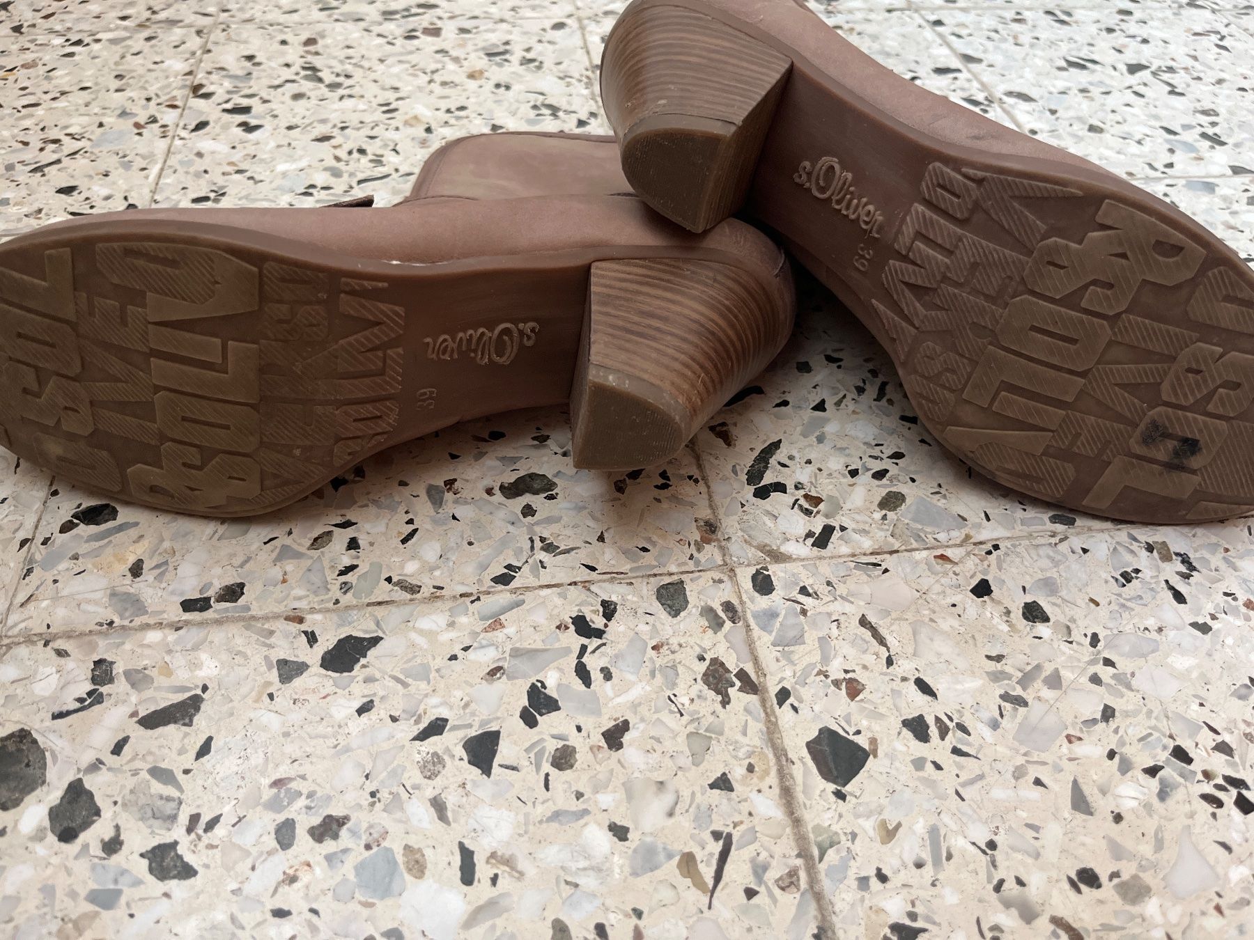 S.Oliver Scarpe da donna: Stivaletti S. Oliver – Usato da Besazio venduto da EmyScucy 1