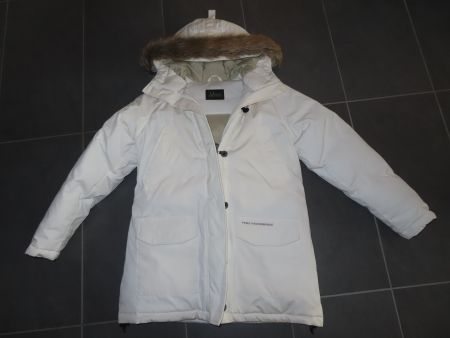 PEAK Performance Daunenmantel Gr.M +top Zustand 1x getragen+