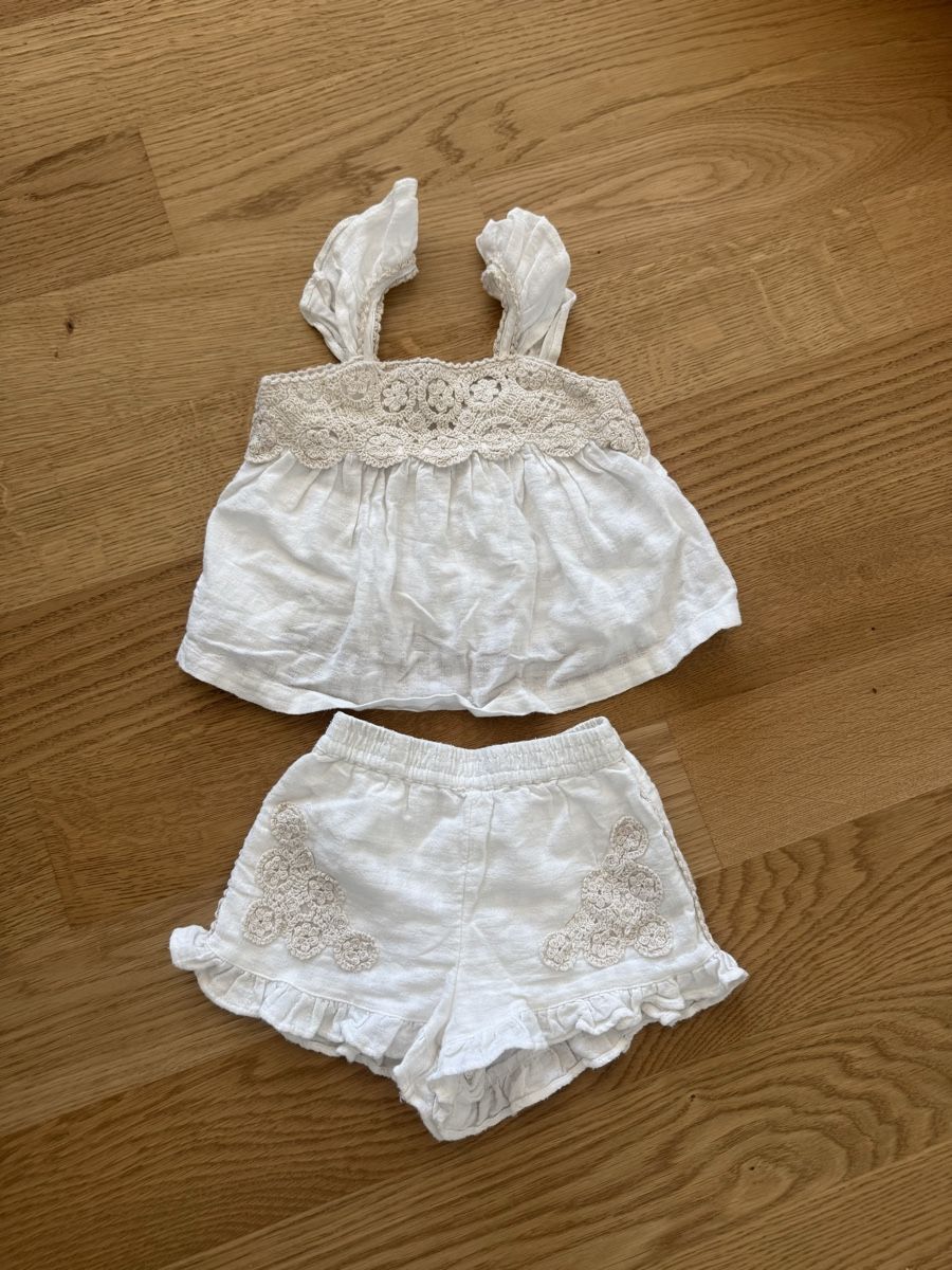 Zara Kleiderpakete & -sets: Mädchen zara Set weiss Grösse 86 Leinen – Gebraucht aus Neuhausen von ddelucia87