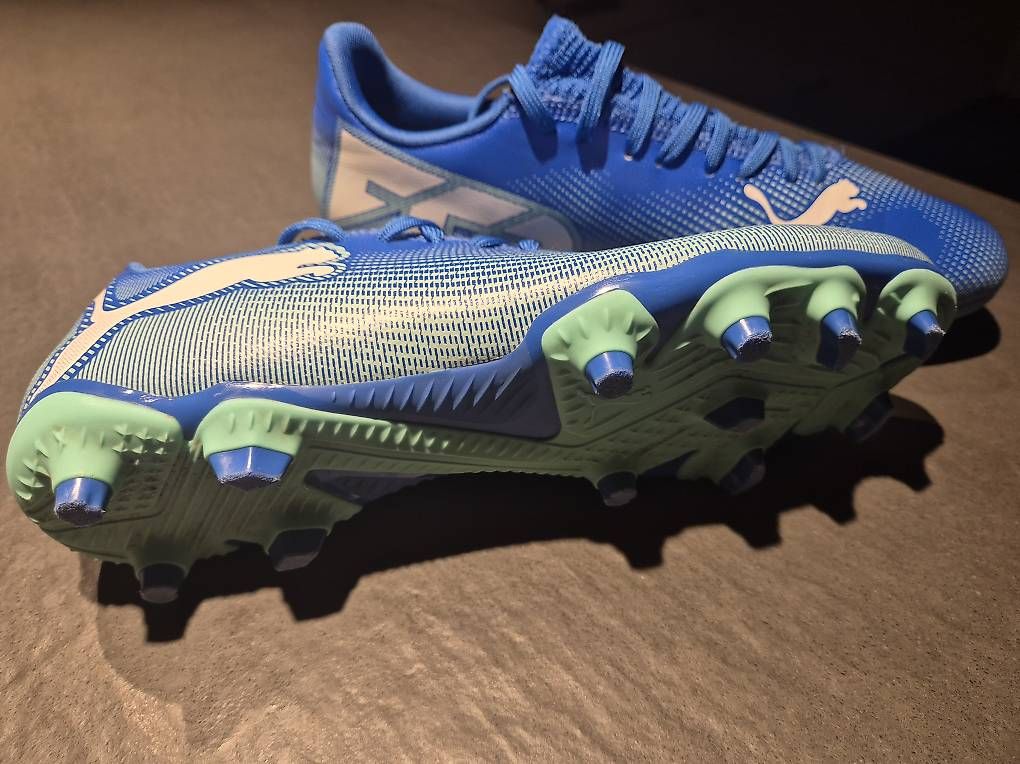Herrenschuhe: Puma Future 7 Play Fg/Ag - Taille 41.5 – Gebraucht aus Lausanne von lig_xw8t 2