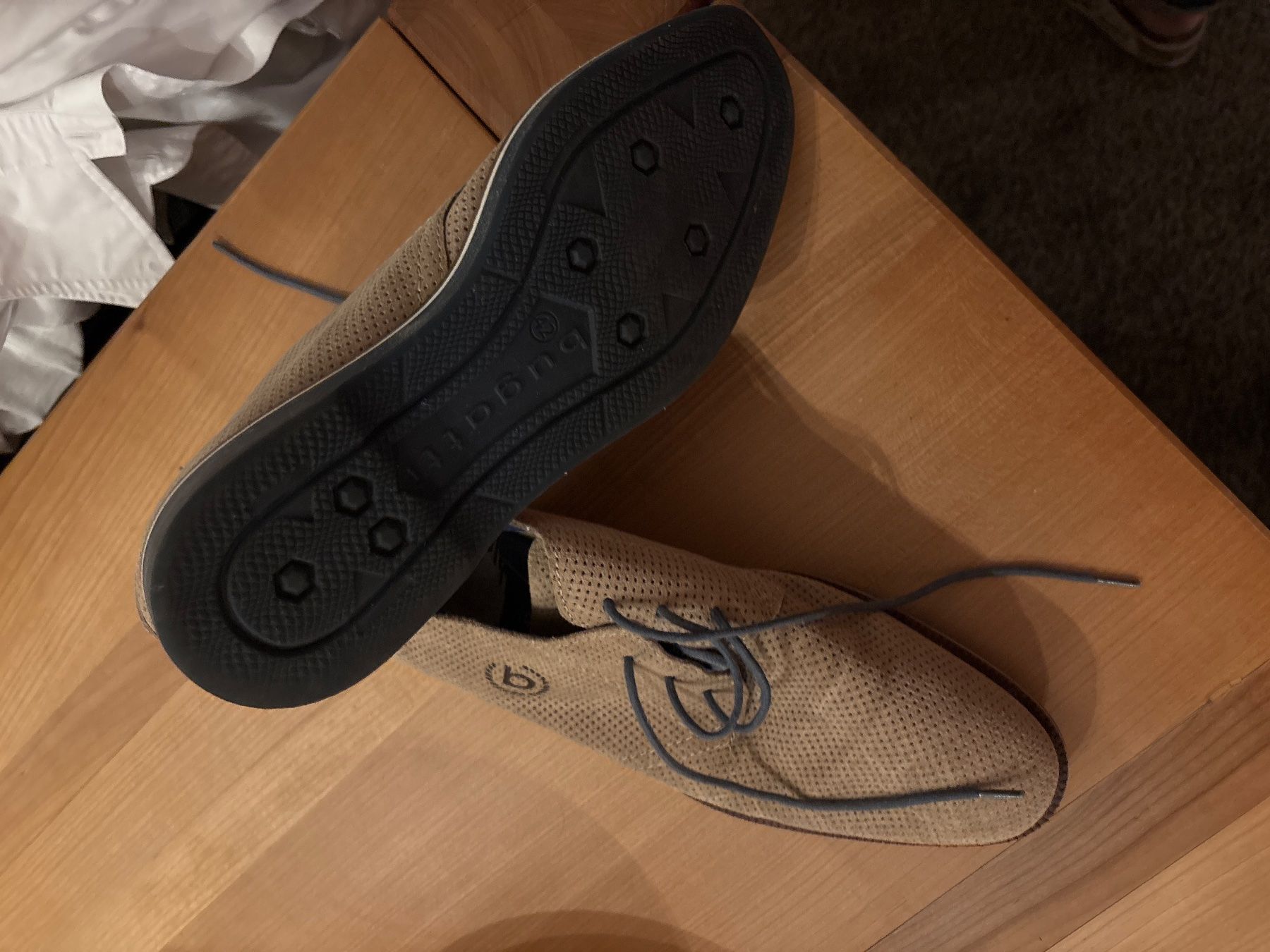 Bugatti Scarpe da uomo: Bugatti chaussure taille 42 – Usato da Blonay venduto da Ollorvi 1
