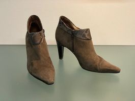 Schicke Peter Kaiser Wildleder Stiefeletten Gr. 38
