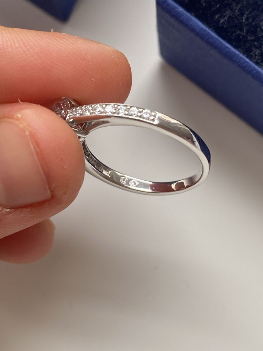 Swarovski Anelli: Swarovski Original Solitär Attract Ring – Nuovo e nell'imballaggio originale da Givisiez venduto da dor_xb9k 3