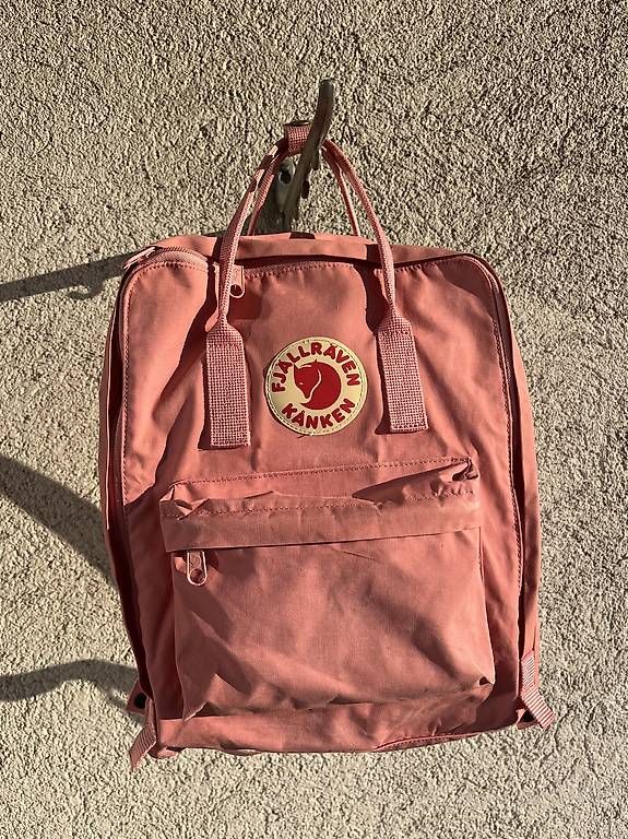Zaini: Fjällräven Kånken Rucksack – Usato da Thun venduto da noe_5tzm