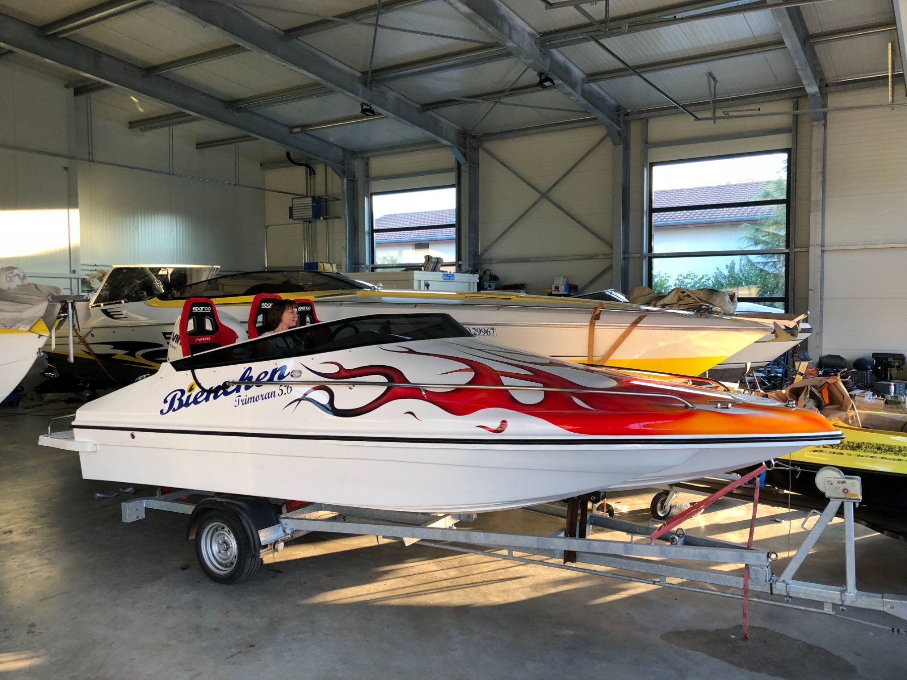 Barche: BIENCHEN TRIMARAN 5.6 VORFÜHRBOOT – Usato da Avenches venduto da BOOTTRANSPORTE 2