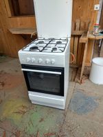 Gasherd mit 4 Kochstellen und Backofen – gebraucht